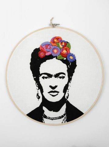 Kit de Bordado Frida