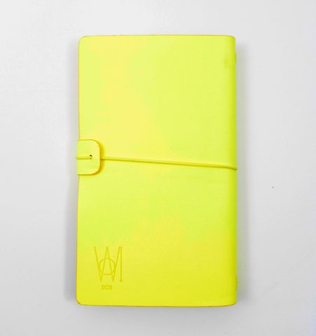 Libreta de Viaje Amarillo Flúo