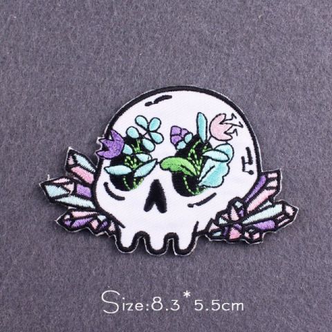 Parche Calavera Flores y Cristales