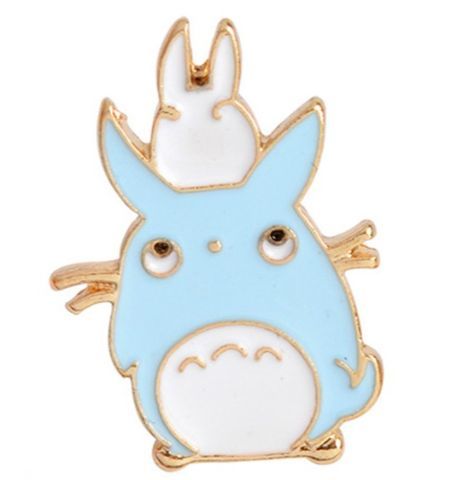 Pin Totoro Azul y Blanco Juntos