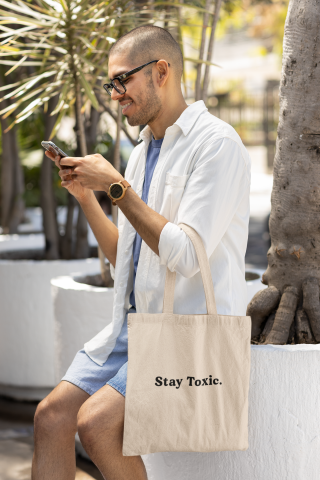 Totebag Stay Toxic.